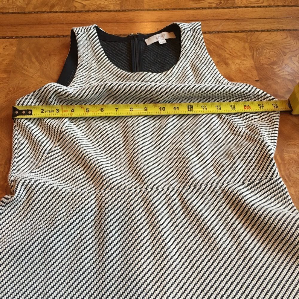 ANN TAYLOR Classy Dress - Picture 7 of 8